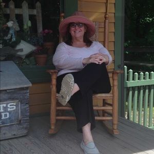 Meet your Posher, Barb